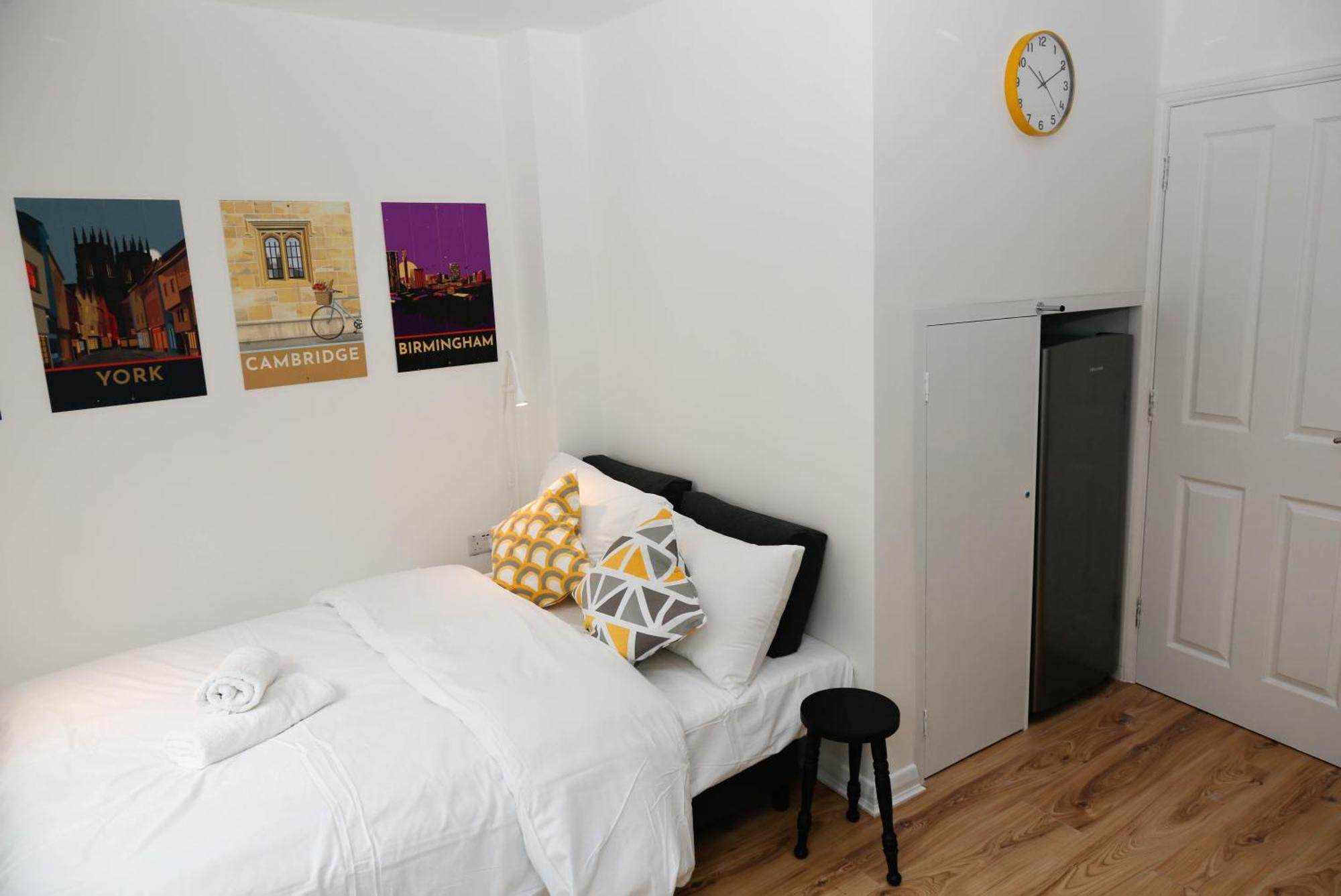 New Luxury Apartments In Central London Next To Shops, Cafes, Bars & Metro المظهر الخارجي الصورة